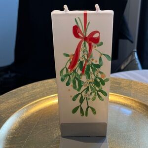 NEW IN BOX FLATYZ CANDLE